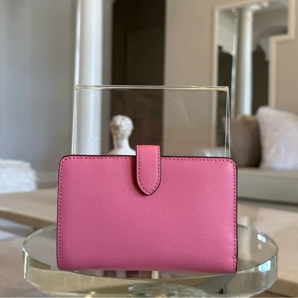 🌟SOLD🌟 NWT Kate Spade Pink Saffiano Wallet - Picture 4 of 6